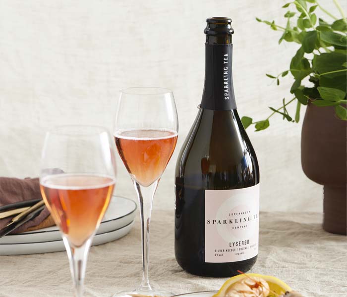 Lyserod Sparkling Tea silver needle-oolong -hibiscus